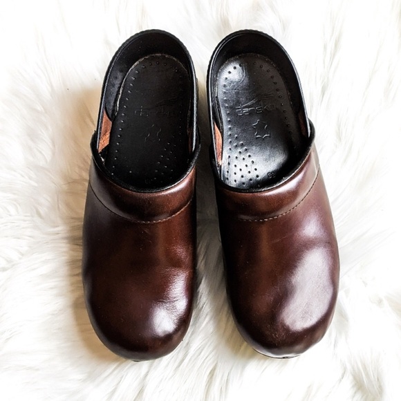 Dansko brown clogs - Picture 2 of 4